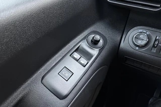 Opel Combo – thumbnail 17