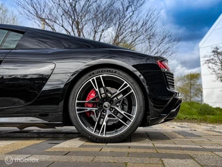 Audi R8 – thumbnail 15