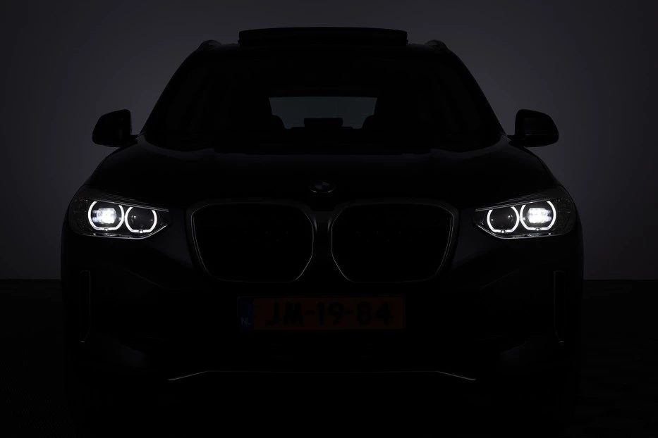 BMW iX3 – foto 10