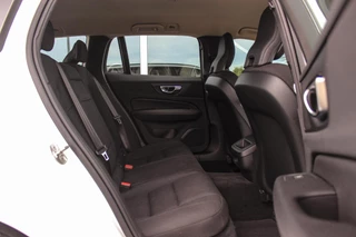 Volvo V60 – thumbnail 24