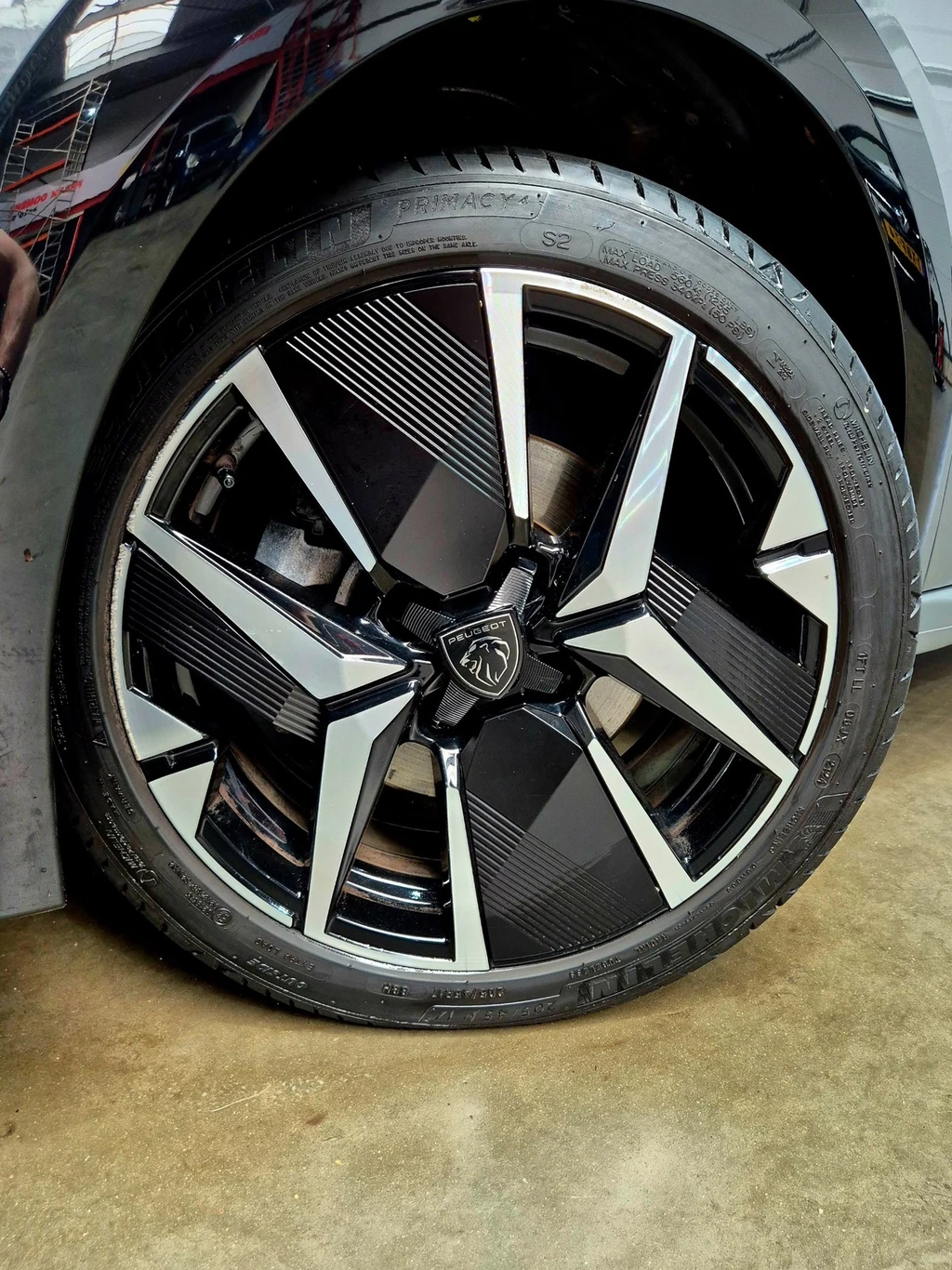 Peugeot 208 – foto 17