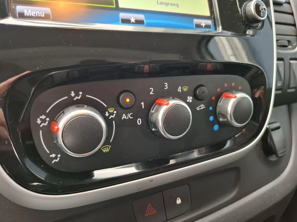 Renault Trafic – foto 31