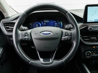 Ford Kuga – thumbnail 33