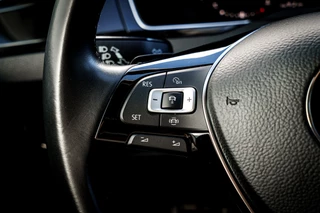 Volkswagen Passat – thumbnail 36