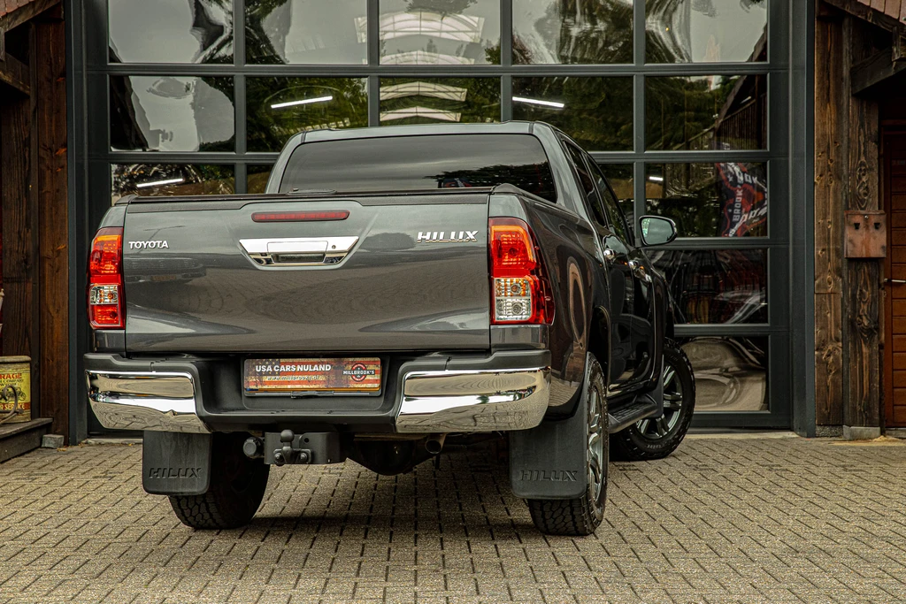 Toyota Hilux – foto 6