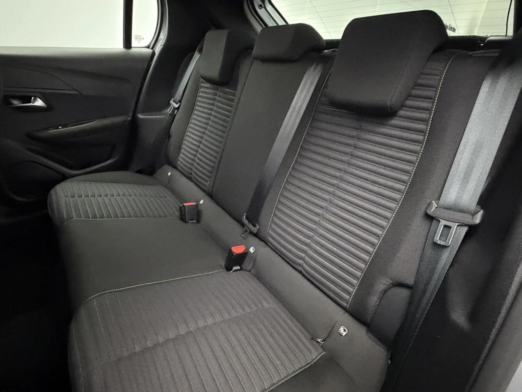 Peugeot e-208 – foto 25