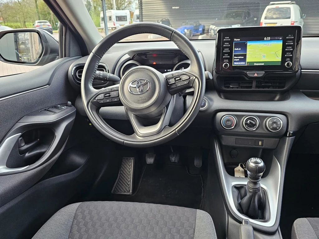 Toyota Yaris – foto 12