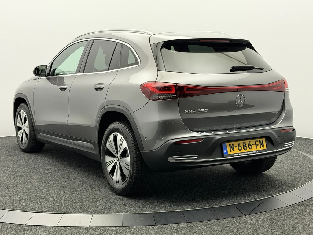 Mercedes-Benz EQA – foto 3