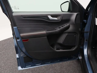 Ford Kuga – thumbnail 22