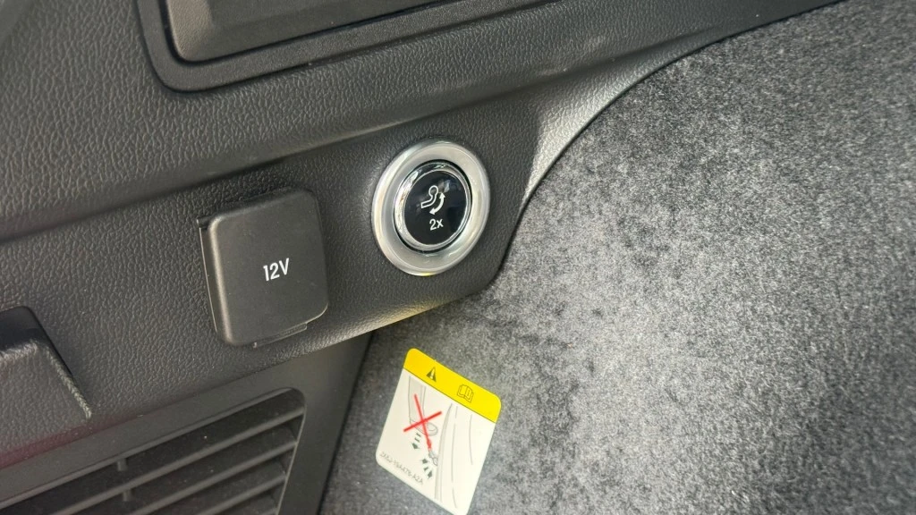 Ford Kuga – foto 12