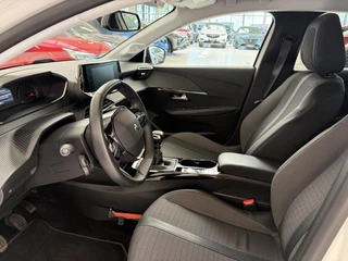 Peugeot 208 – thumbnail 12