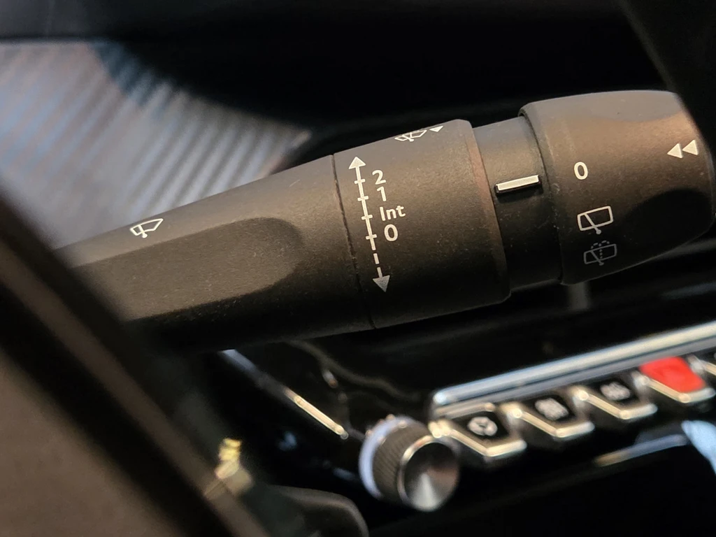 Peugeot 208 – foto 29