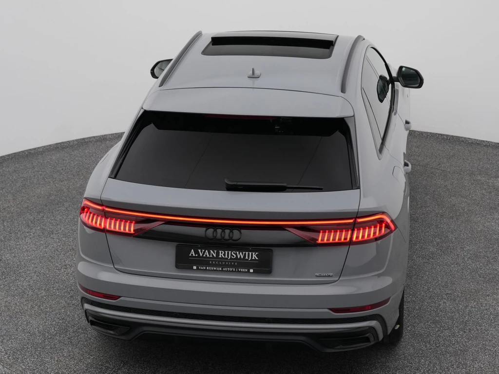 Audi Q8 – foto 11