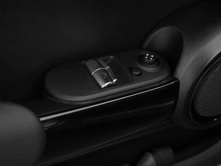 MINI Electric – thumbnail 15