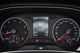 Volkswagen T-Roc – thumbnail 30