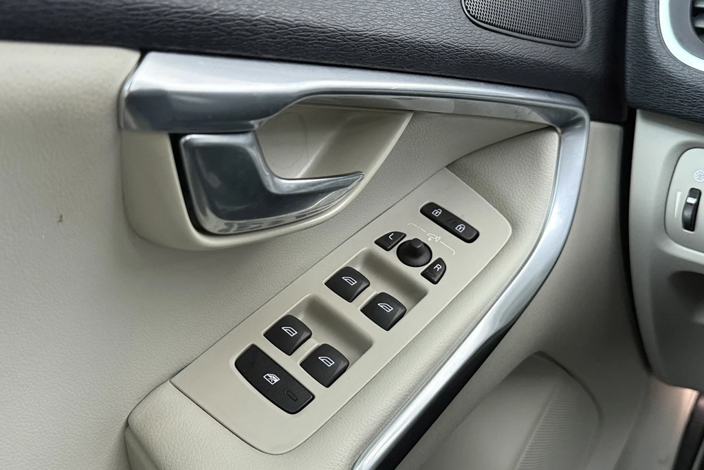 Volvo V40 – foto 39