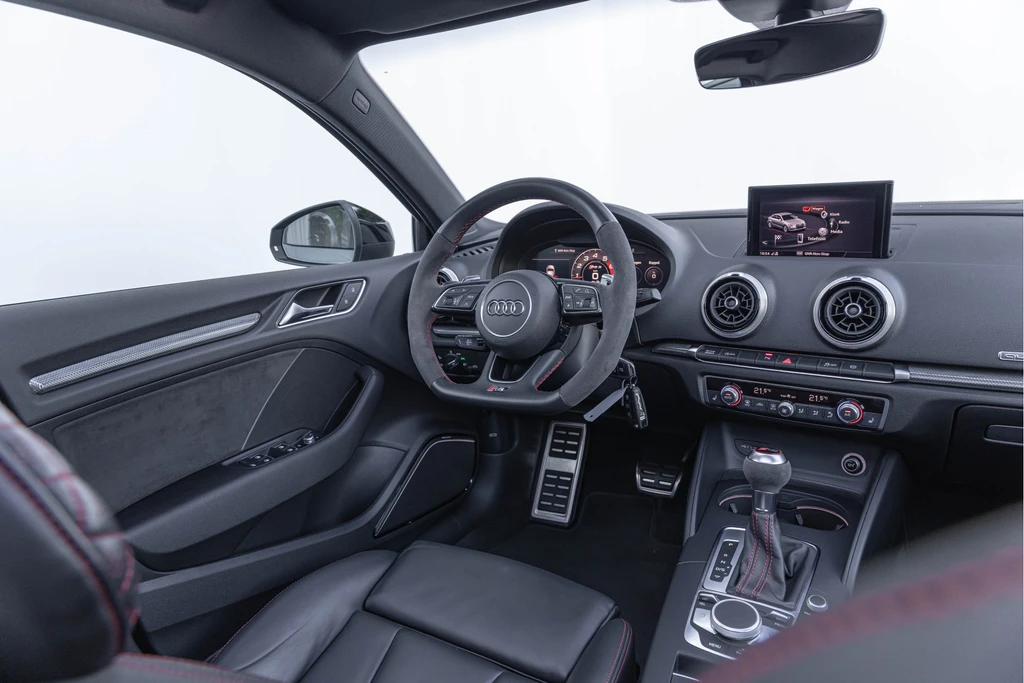 Audi RS3 – foto 12