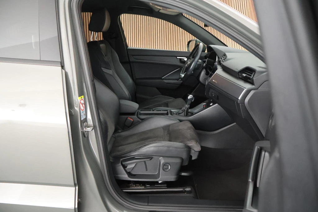 Audi Q3 – foto 12