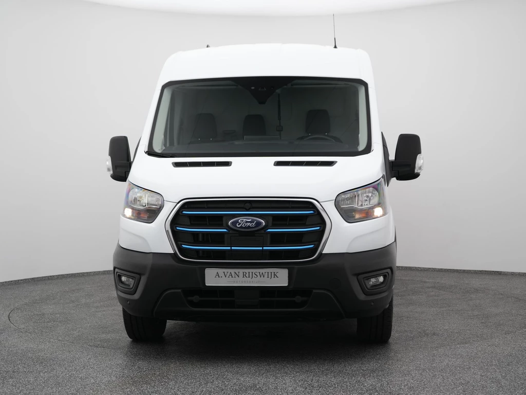 Ford E-Transit – foto 18