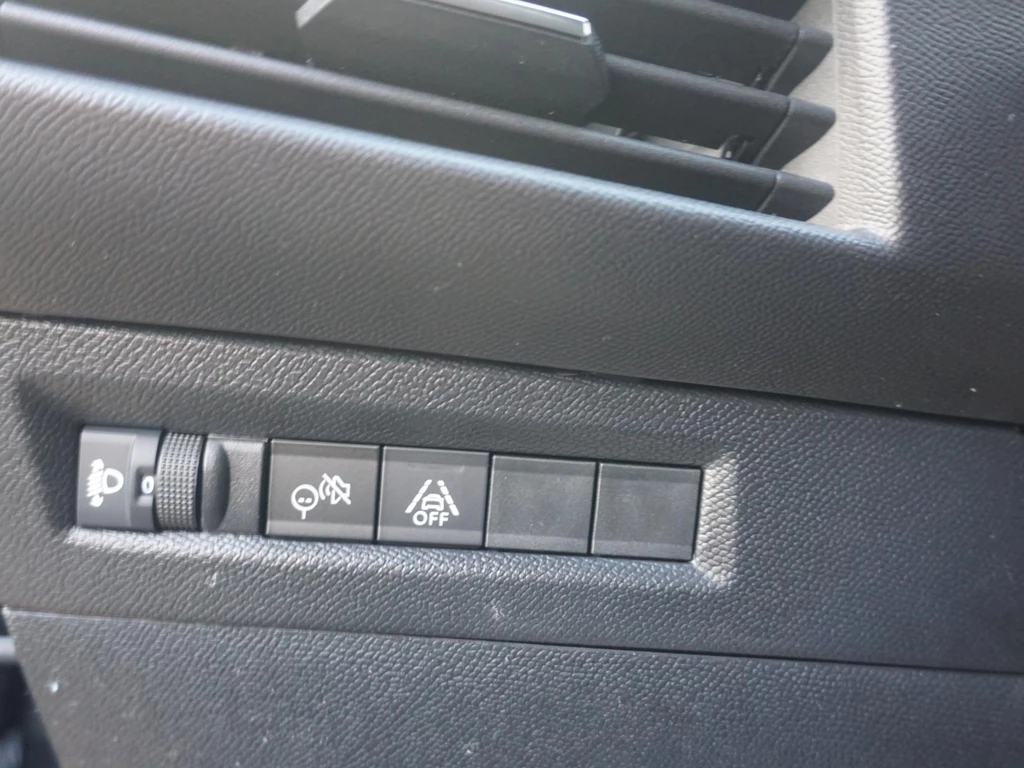 Opel Frontera – foto 12