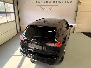 Ford Kuga – thumbnail 8