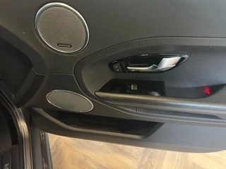Land Rover Range Rover Evoque – thumbnail 32
