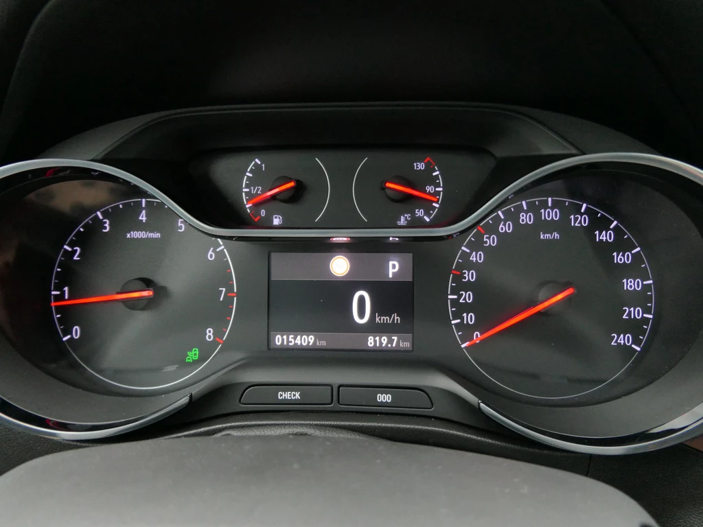 Opel Crossland – foto 24