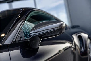 Porsche 911 – thumbnail 33