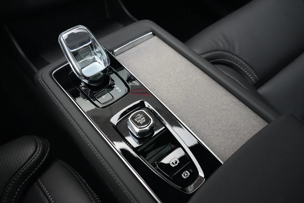 Volvo XC90 – foto 15