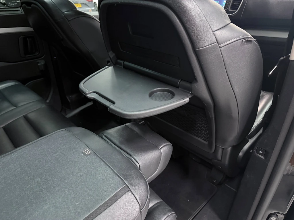 Peugeot e-Traveller – foto 21