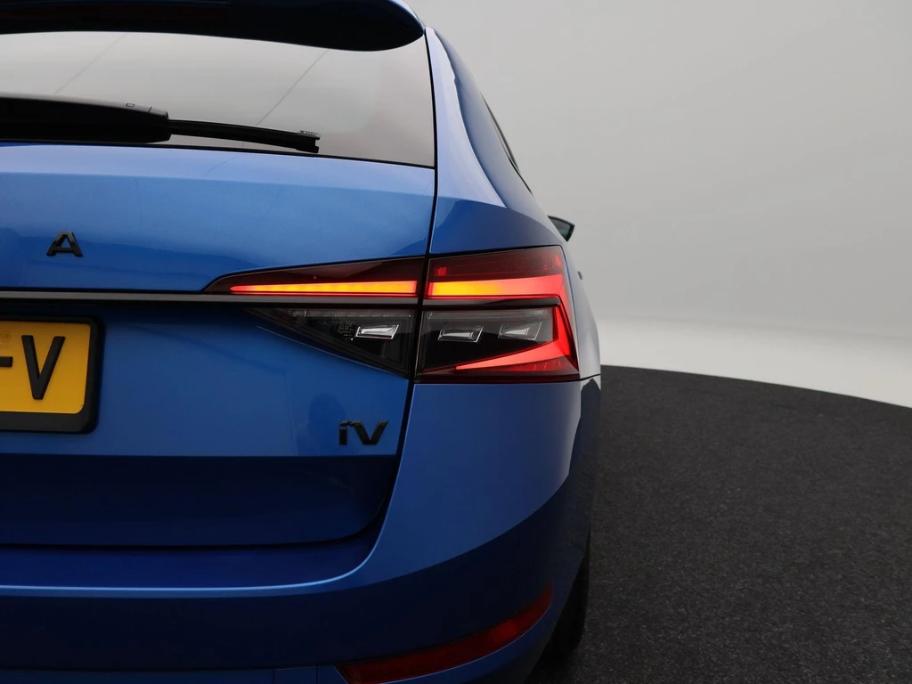 Škoda Superb – foto 16