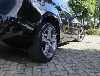 Volvo V40 – thumbnail 4