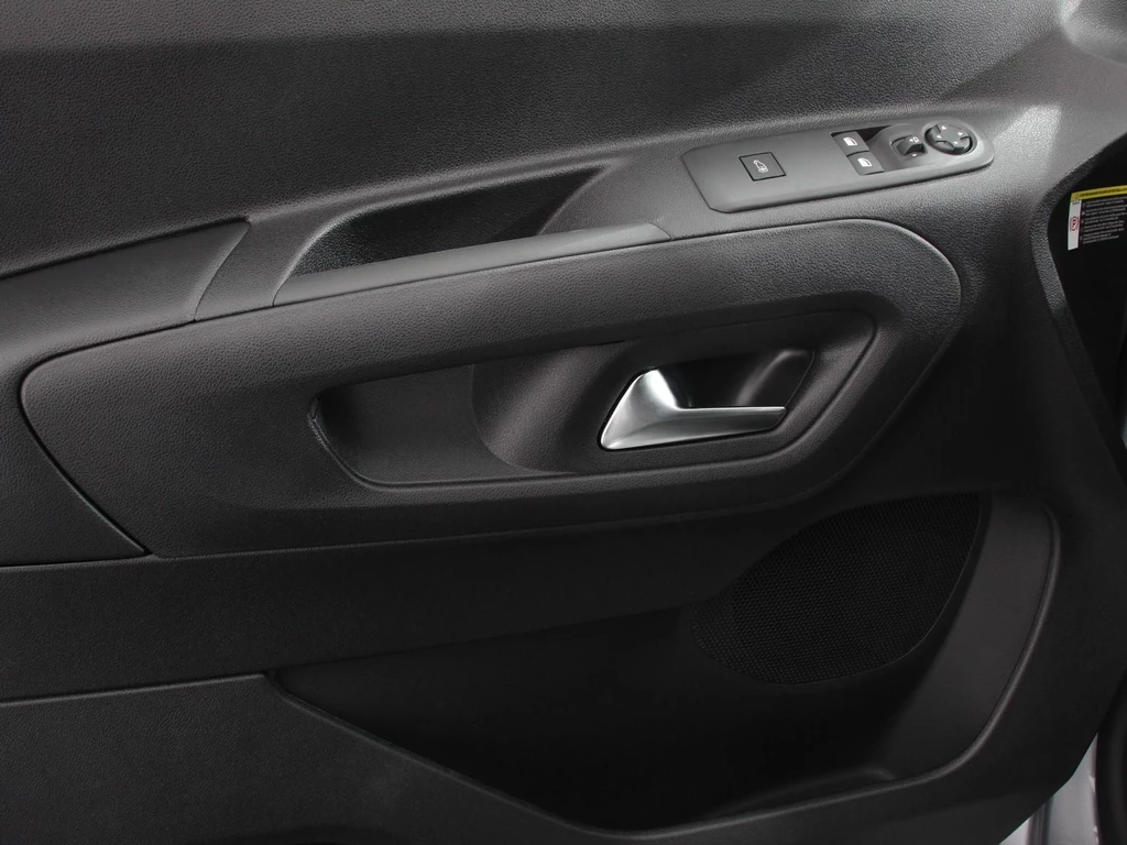 Opel Combo – foto 24