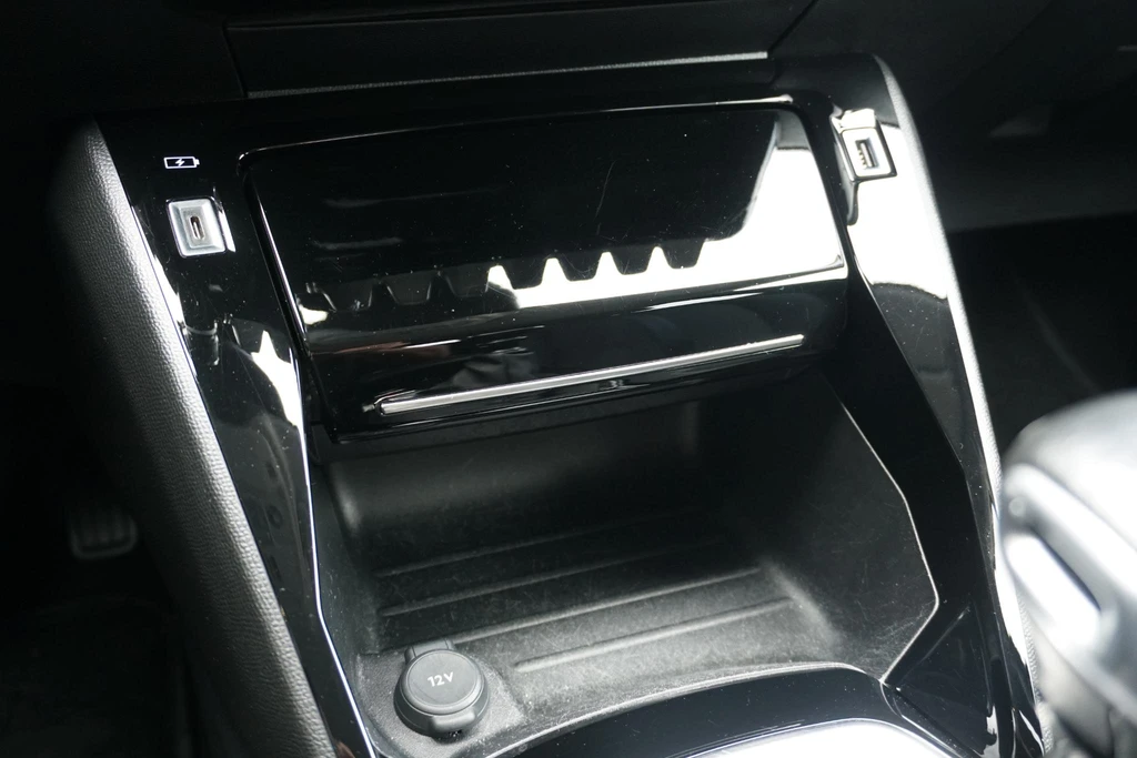 Peugeot 208 – foto 36