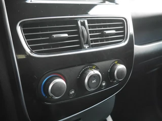 Renault Clio – thumbnail 30