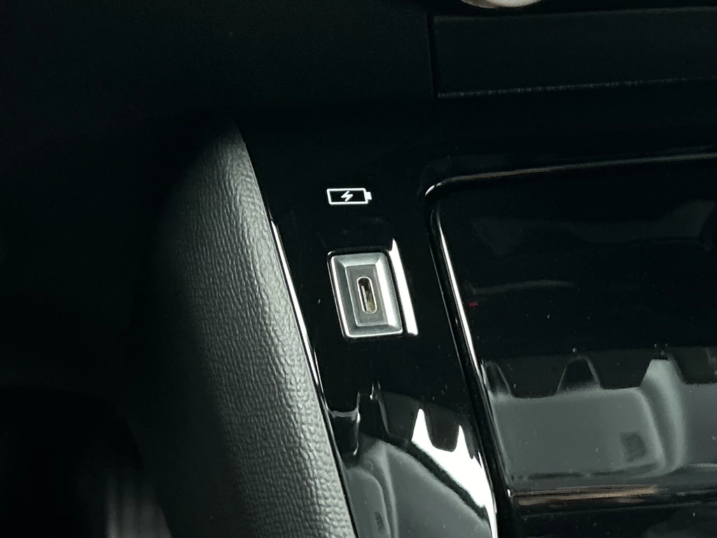 Peugeot 208 – foto 25