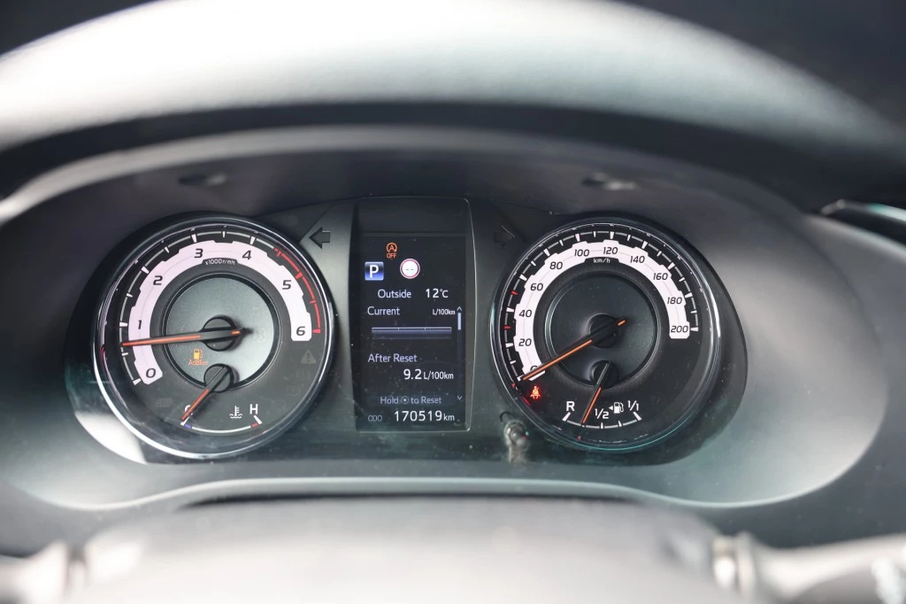 Toyota Hilux – foto 15