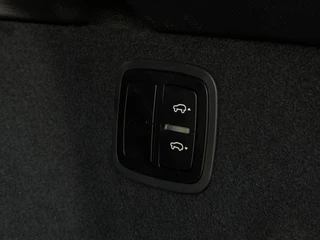 Porsche Macan – thumbnail 36