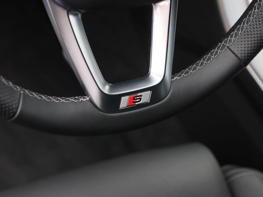 Audi Q8 – foto 27
