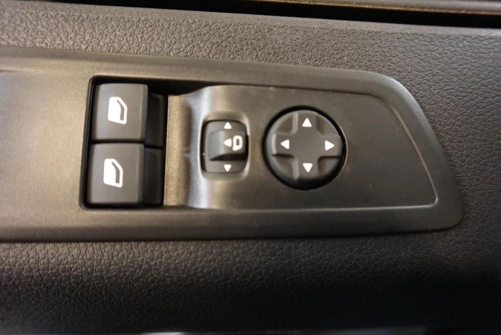 Opel Vivaro – foto 11