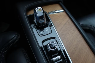 Volvo XC90 – thumbnail 30