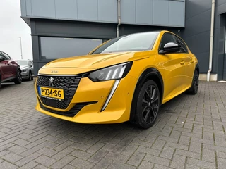 Peugeot 208 – thumbnail 1