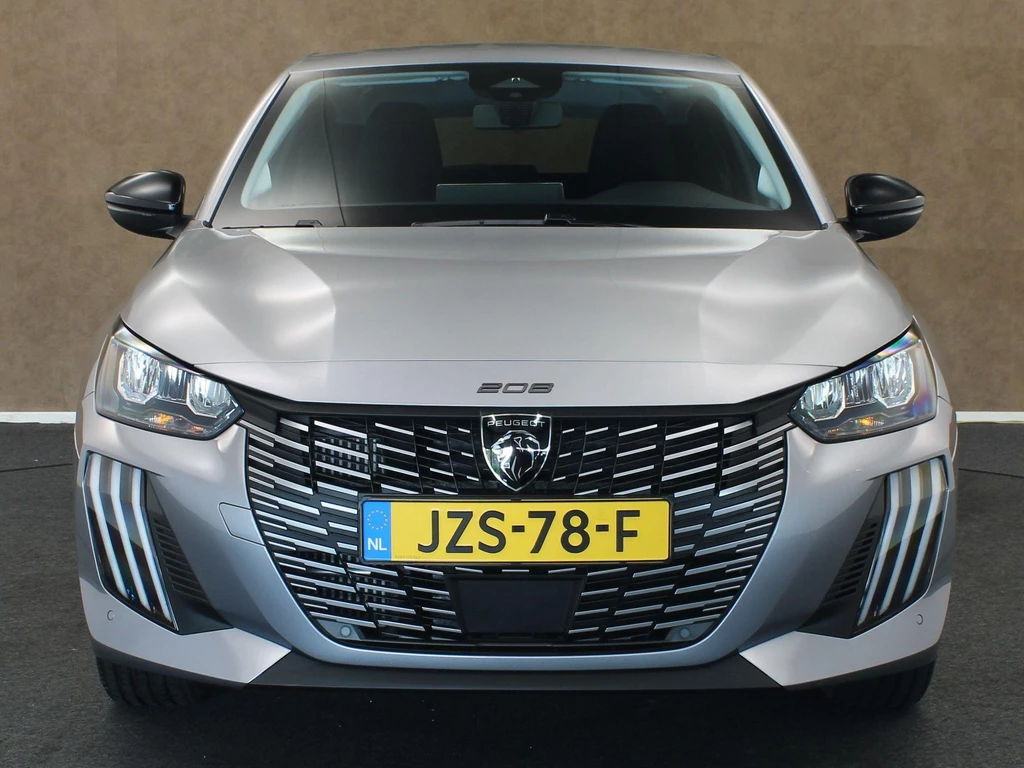 Peugeot 208 – foto 10