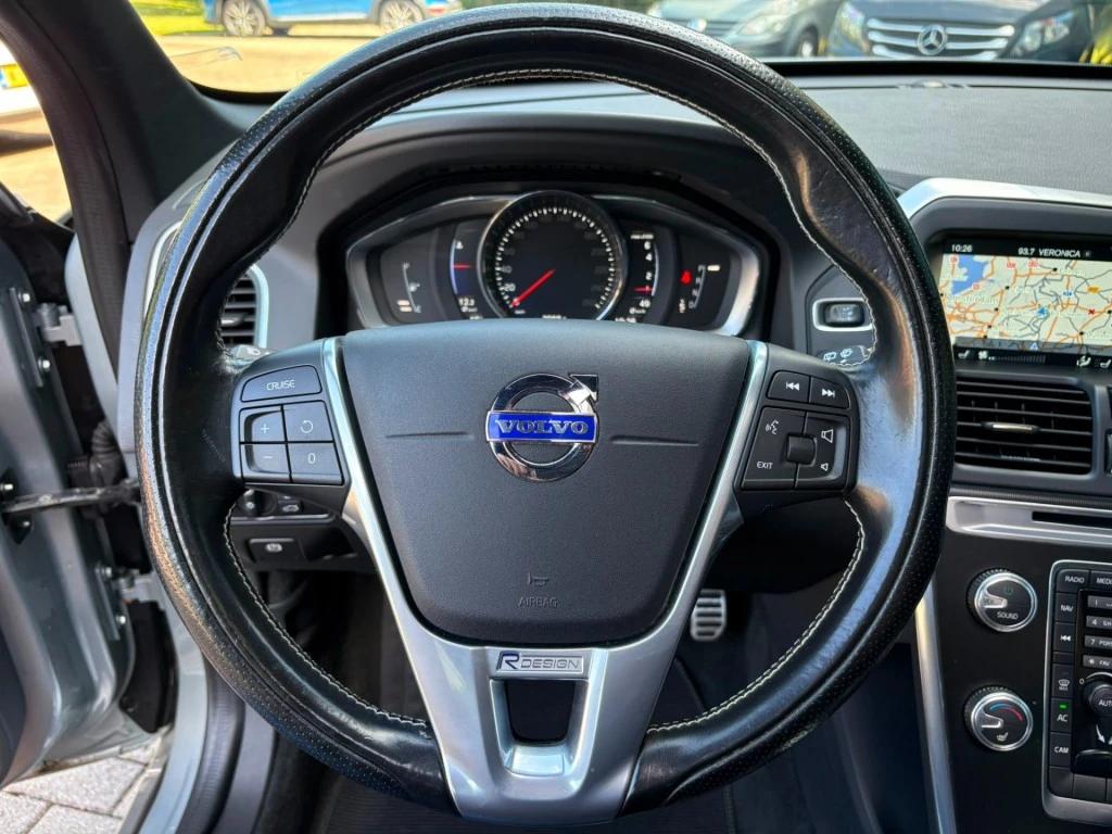 Volvo XC60 – foto 12