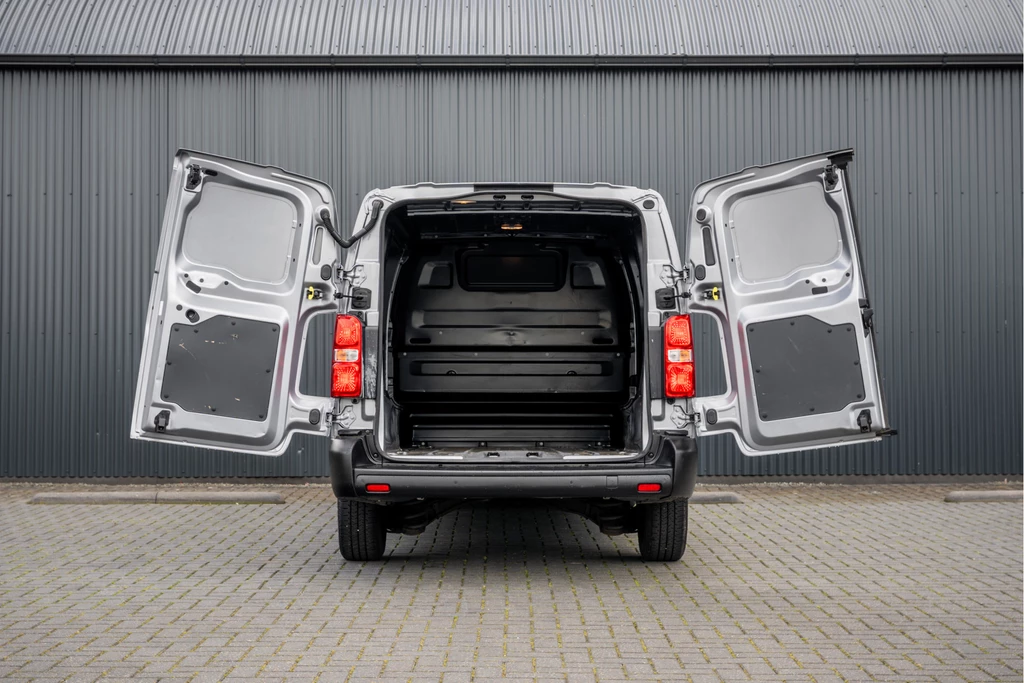 Opel Vivaro – foto 11