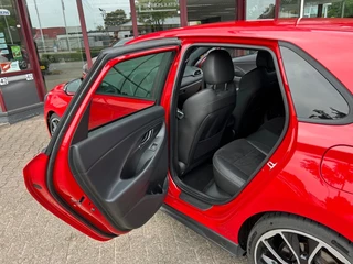 Hyundai i30 – thumbnail 3