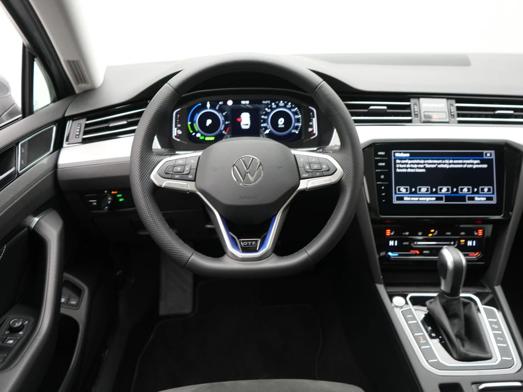 Volkswagen Passat – foto 14