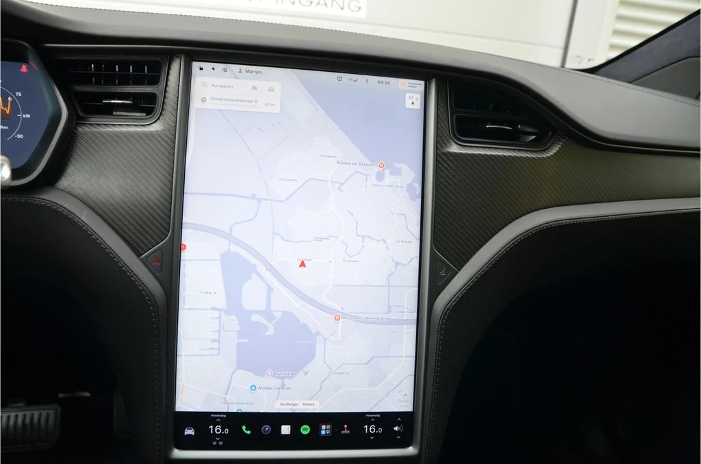 Tesla Model X – foto 30