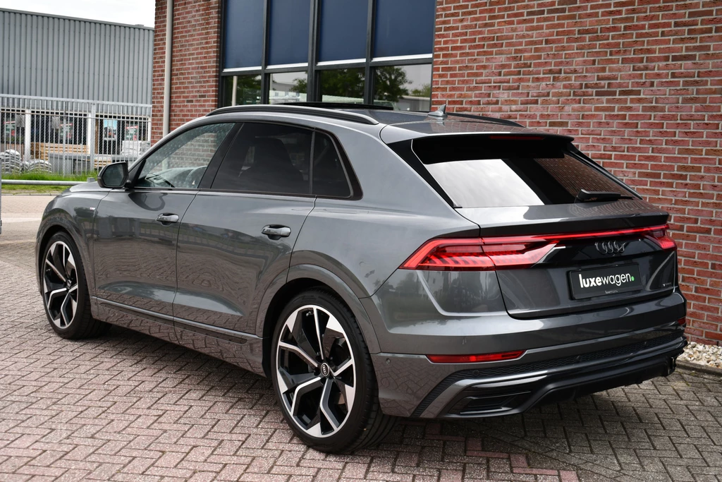 Audi Q8 – foto 11