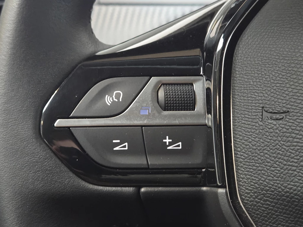 Peugeot 208 – foto 26